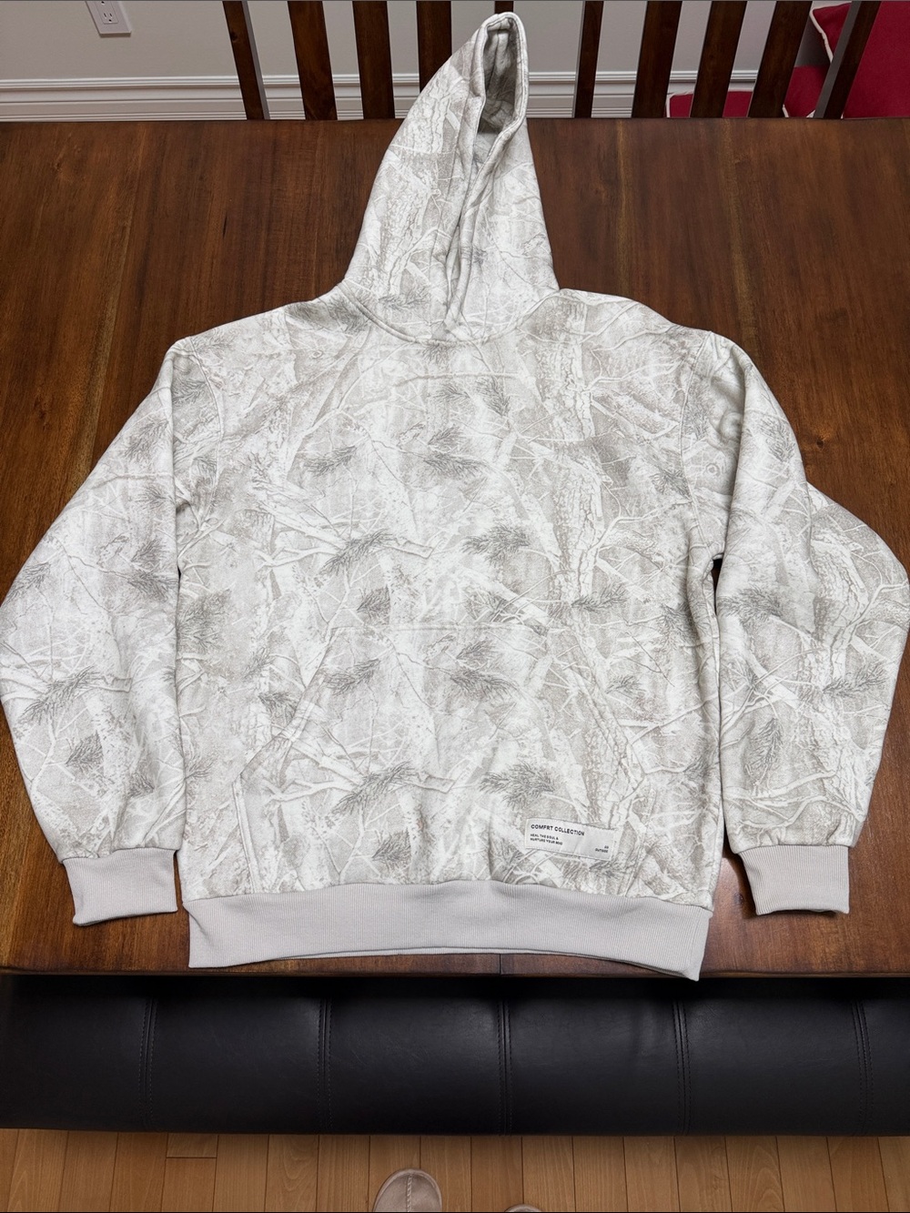 Neutral Forest-Print Hoodie - Unbranded